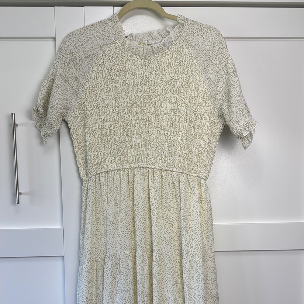 Cream Textured Short Sleeve Dress